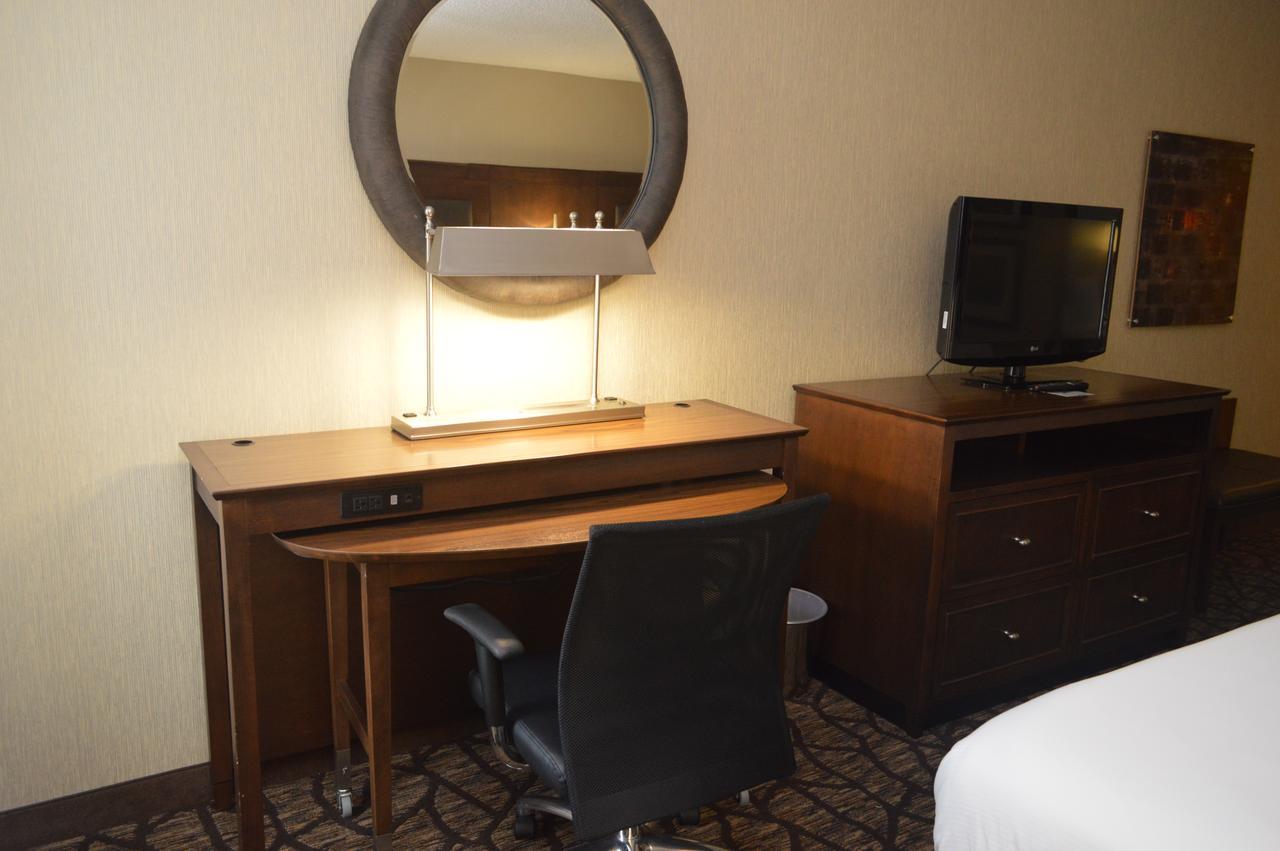 Red Lion Hotel North Baltimore Timonium Extérieur photo