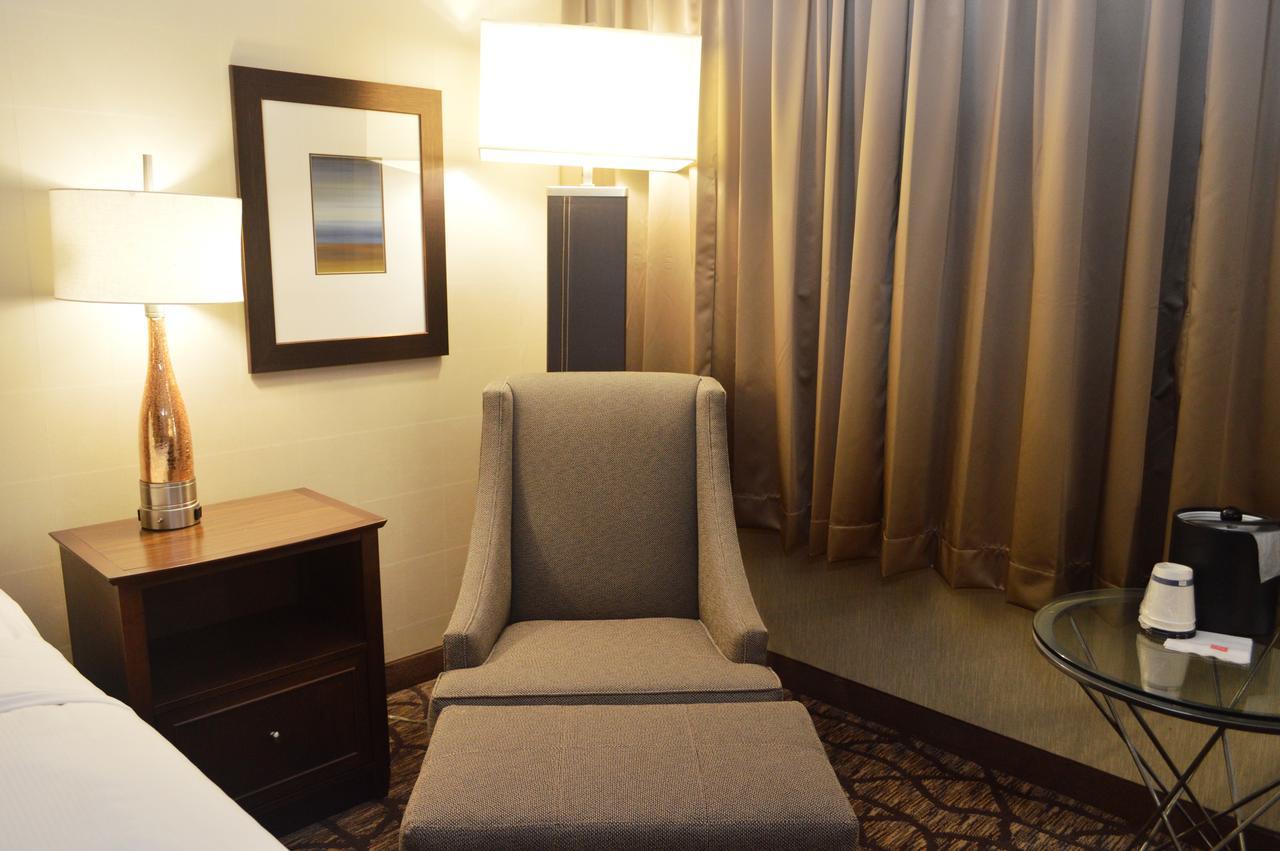Red Lion Hotel North Baltimore Timonium Extérieur photo